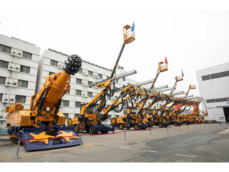 逐夢起航！讓我們奮楫揚(yáng)帆，破浪前行！——設(shè)備公司2023新年獻(xiàn)詞