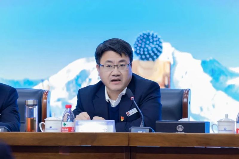 設(shè)備公司黨委召開2023年黨風(fēng)廉政建設(shè)和反腐敗工作會議暨警示教育大會